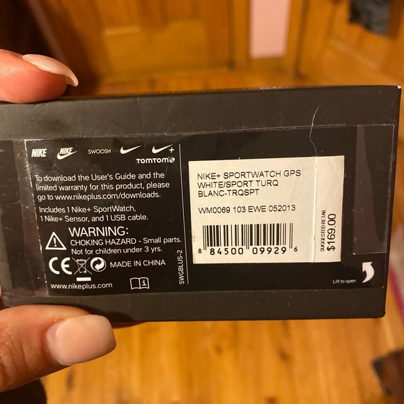 NIKE GPS WORKOUT WATCH - Picture 8 of 8